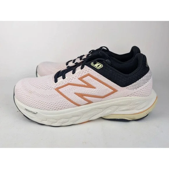 New Balance Fresh Foam X 860v14 Womens Size 9 Pink/White Running Shoes WORN ONCE - Picture 2 of 8
